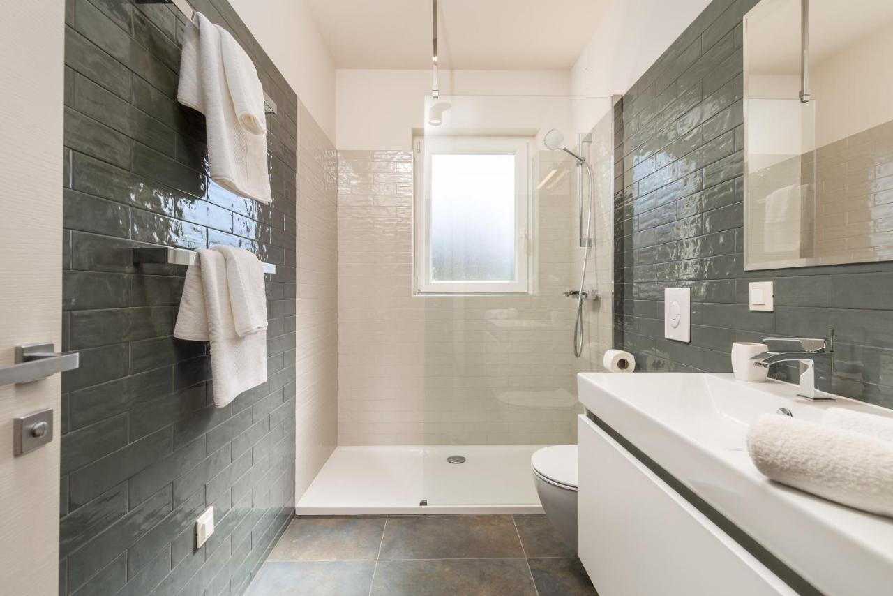 Apartmani Heni Врбник Экстерьер фото